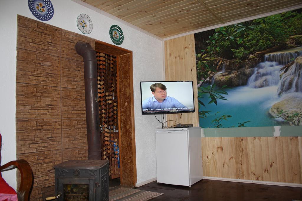 Sadyba Lukacha Guest House Zhdeniievo Room photo